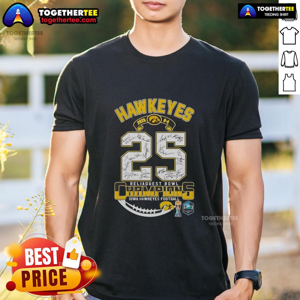 Top Iowa Hawkeyes Reliaquest Bowl Champions 2025 T Shirt Alt Text: Top Iowa Hawkeyes Reliaquest Bowl Champions 2025 T-Shirt featuring team logo and vibrant colors, perfect for fans.