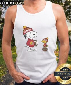 Top Kansas City Chiefs Snoopy and Woodstock football NFL tank top design, perfect for fans and summer sports events.