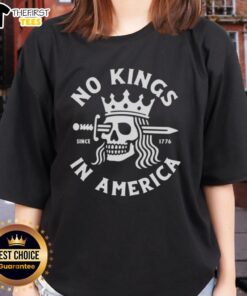 Top No Kings In America Skull Ladies Tee featuring a stylish skull design, perfect for bold women's fashion.