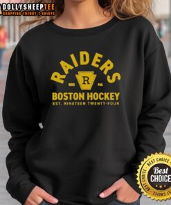 Alt Text: Vintage Top Raiders Boston Hockey sweatshirt, established 1924, featuring Rozanov 81 design in team colors.