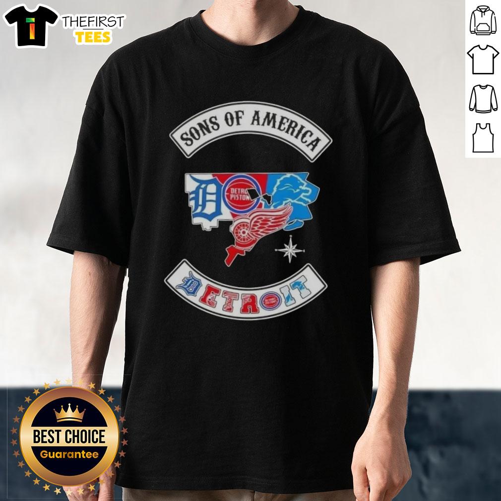 top-son-of-america-detroit-map-sports-logos-combine-t-shirt Top Son Of America Detroit Map Sports Logos Combine T-Shirt featuring iconic Detroit sports team logos on a stylish design.