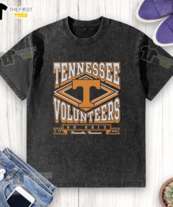 Alt Text: Top Tennessee Volunteers heater washed t-shirt featuring vibrant team colors and logo, perfect for game day wear.