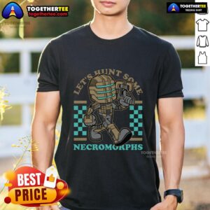 Official Dead Space Isaac Game mascot T-shirt featuring a space engineer ready to hunt necromorphs.