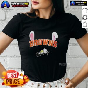 Good Cleveland Browns X Snoopy Happy Easter Ladies Tee featuring a cheerful design perfect for fans celebrating Easter.