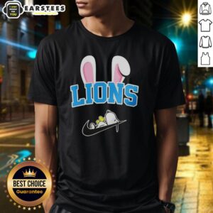Awesome Detroit Lions X Snoopy Happy Easter T-Shirt featuring a colorful design celebrating Easter and team spirit.