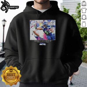 Kenneth Walker III wearing Seattle Seahawks Super Bowl LX hoodie, showcasing NFL flash features.