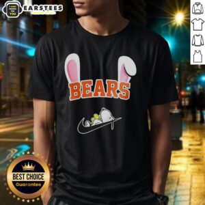 Awesome Chicago Bears X Snoopy Happy Easter T-Shirt featuring a playful design with Snoopy and Bears logo for fans.
