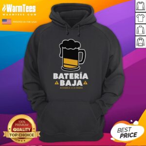 Nice Bateria Baja Acerquese A La Barra hoodie displayed on a mannequin, showcasing its stylish design and vibrant colors.
