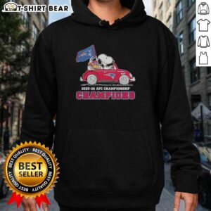 Alt Text: Snoopy and Woodstock in a New England Patriots car, celebrating AFC Championship in 2025-26 hoodie.