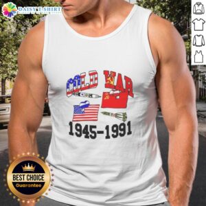 Premium Cold War 1945-1991 tank top featuring a retro design, perfect for history enthusiasts and casual wear.