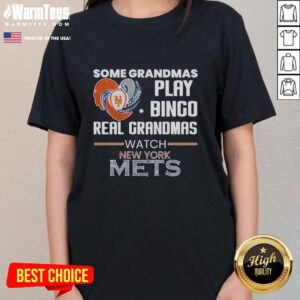 Grandmas enjoying bingo while wearing a New York Mets diamond heart-shaped ladies tee shirt.
