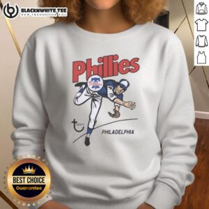 Alt Text: Nice Topps Philadelphia Phillies raglan sweatshirt featuring team colors and logo, perfect for baseball fans.