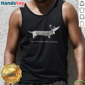 Good Ceci Nest Pas Une Saucisse Tank Top featuring a humorous graphic design, perfect for casual summer wear.