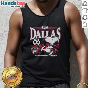 Top Peanuts Snoopy X FC Dallas tank top featuring a playful design perfect for fans and summer wear.