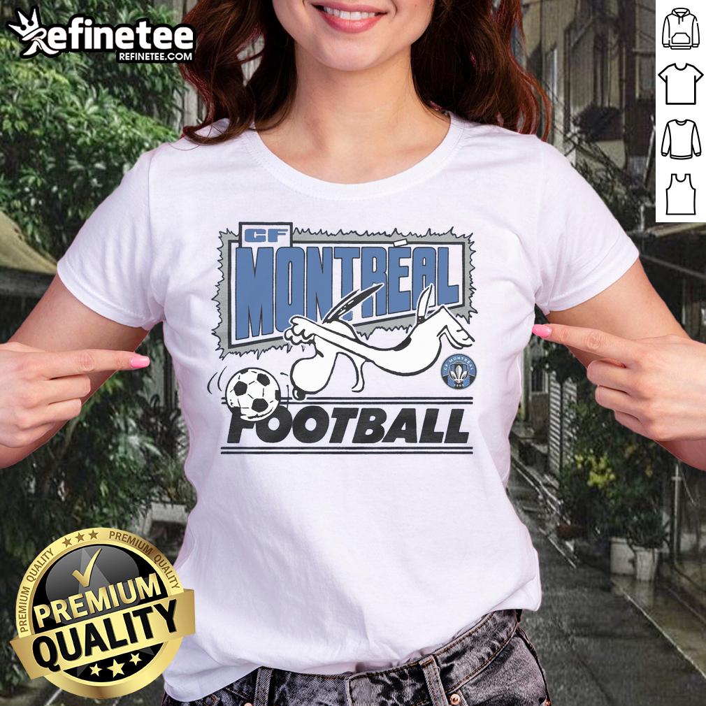 good-peanuts-snoopy-x-cf-montreal-ladies-tee Good Peanuts Snoopy X CF Montreal Ladies Tee featuring a stylish design with Snoopy and vibrant colors.