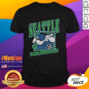 Alt Text: Hot Peanuts Snoopy X Seattle Sounders FC T-Shirt featuring a playful Snoopy design and vibrant team colors.
