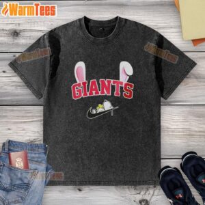 Official New York Giants X Snoopy Happy Easter washed t-shirt featuring vibrant graphics for Easter celebrations.