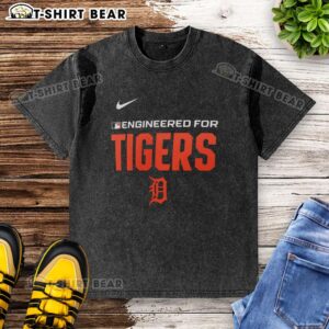 Original Engineered for Detroit Tigers MLB logo washed t-shirt in vintage style, perfect for baseball fans.