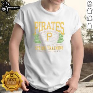 Premium Pittsburgh Pirates Grapefruit League T-Shirt featuring team logo and vibrant colors for baseball fans.