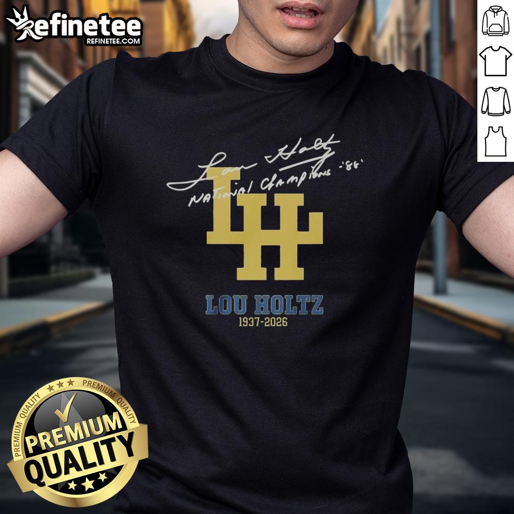 nice-lou-holtz-1937-2026-national-championships-signature-t-shirt-1 Alt Text: Nice Lou Holtz 1937-2026 National Championships Signature T-Shirt featuring iconic design and commemorative details.