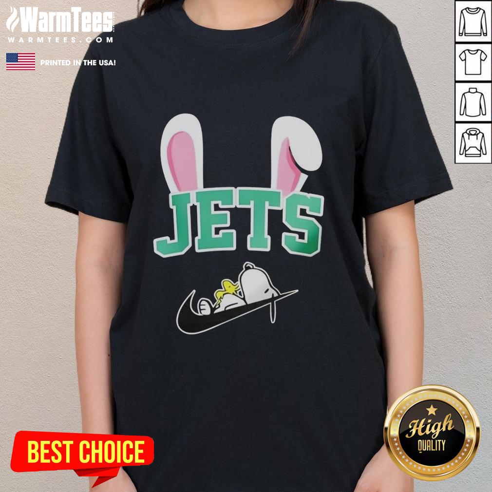 official-new-york-jets-x-snoopy-happy-easter-2-sided-ladies-tee Alt Text: Official New York Jets x Snoopy Happy Easter 2-sided ladies tee featuring vibrant graphics and festive design.