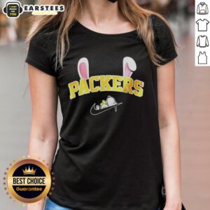 Awesome Green Bay Packers x Snoopy Happy Easter ladies tee featuring vibrant graphics and festive design.