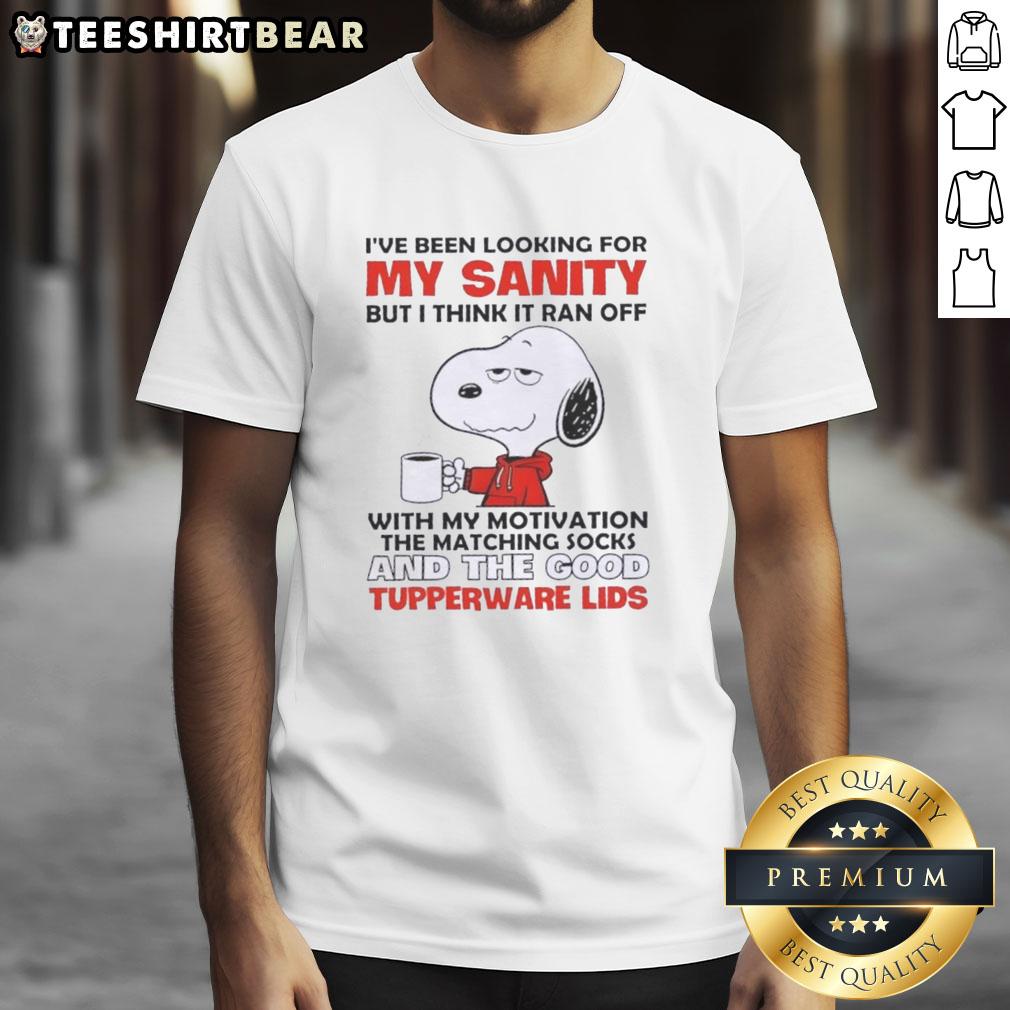 top-snoopy-ive-been-looking-for-my-sanity-but-i-think-it-ran-off-with-my-motivation-the-matching-socks-t-shirt Funny Snoopy t-shirt featuring 'I've been looking for my sanity' quote and matching socks design, perfect for casual wear.