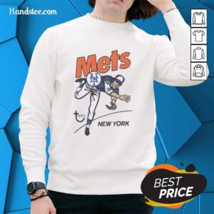 Official Topps New York Mets raglan sweatshirt featuring team colors and logo, perfect for Mets fans.