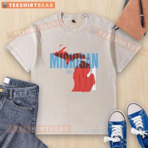 Awesome America 250 Michigan washed t-shirt featuring a vintage design and soft fabric, perfect for casual wear.