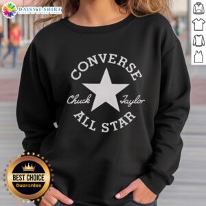 Stylish Top Converse All Star Chuck Taylor glitter sweatshirt, perfect for casual outfits and sneaker enthusiasts.