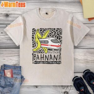 Nice Deutsche Bahn t-shirt depicting humor about train delays, featuring a quirky design and vibrant colors.