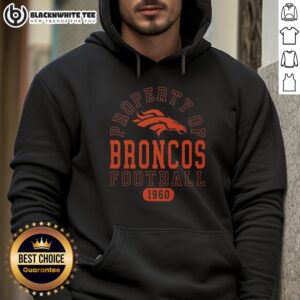Top Denver Broncos football property 1960 hoodie featuring vintage design and team colors, perfect for fans.