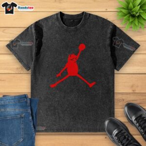 Alt Text: Official Jordan Frogs Jump Dunkman Kermit parody washed t-shirt featuring a playful frog dunking a basketball.