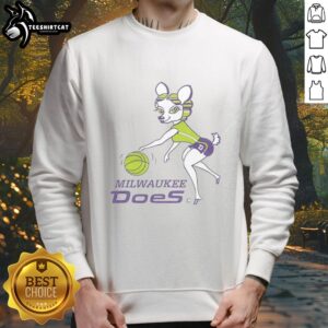 Premium Milwaukee Does Wpbl logo sweatshirt in stylish design, perfect for fans and casual wear.