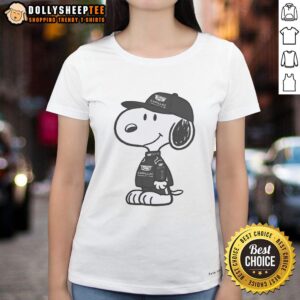 Top Peanuts x Cadillac Formula 1 ladies tee featuring a stylish design perfect for racing fans and casual wear.