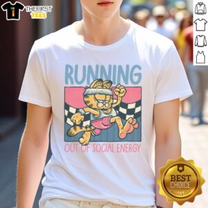 Alt Text: Funny Garfield running out of social energy T-Shirt design, perfect for introverts and cat lovers.
