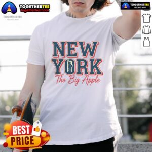 Alt Text: Vintage retro t-shirt featuring Nice New York The Big Apple design, perfect for NYC enthusiasts and collectors.