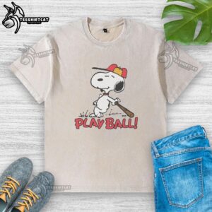 Hot Peanuts Snoopy Play Ball Raglan T-Shirt - Image 4