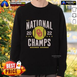 Vintage Oklahoma Softball National Champs sweatshirt from 2022 featuring classic logo and design.