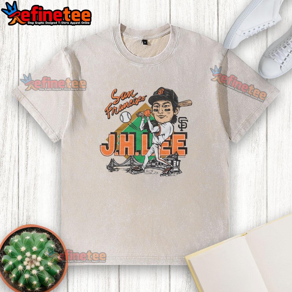 awesome-san-francisco-giants-jung-hoo-lee-washed-t-shirt Awesome San Francisco Giants Jung Hoo Lee washed t-shirt displayed on a wooden background, perfect for baseball fans.
