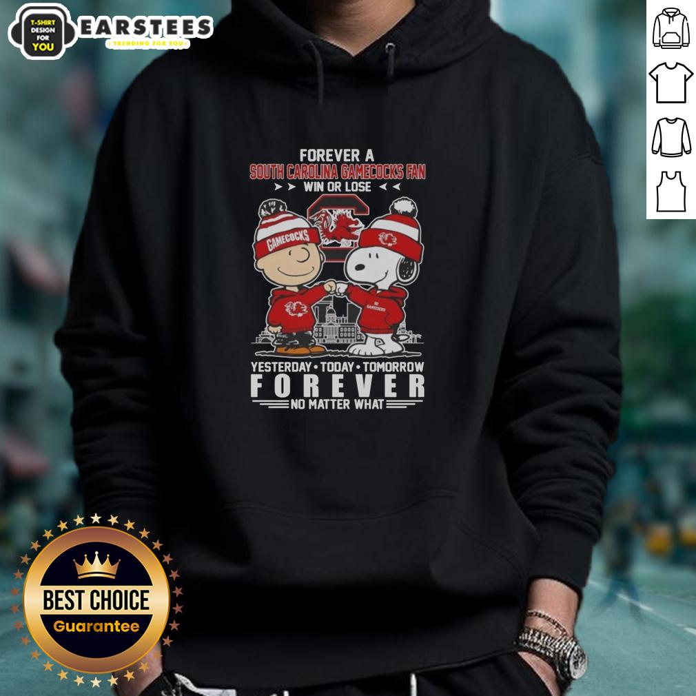 awesome-south-carolina-gamecocks-snoopy-and-charlie-brown-forever-a-fan-win-or-lose-hoodie Awesome South Carolina Gamecocks hoodie featuring Snoopy and Charlie Brown, perfect for fans win or lose.