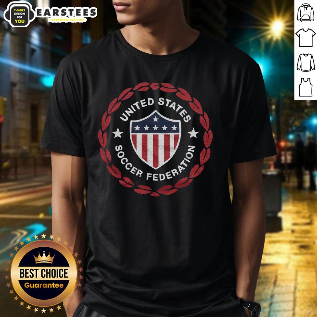 awesome-us-soccer-1986-crest-t-shirt-1 Alt Text: Awesome US Soccer 1986 Crest T-Shirt featuring vintage design and bold colors, perfect for soccer fans and collectors.
