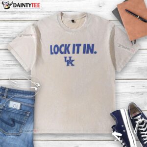 Alt Text: Awesome Kentucky Wildcats 2026 Lock It In washed t-shirt featuring a vibrant logo and comfortable fit for fans.