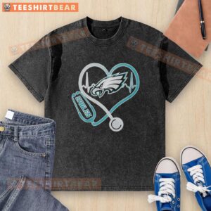 Top Nurse Heartbeat X Philadelphia Eagles Logo Washed T-Shirt featuring a stylish design for nursing fans and football lovers.