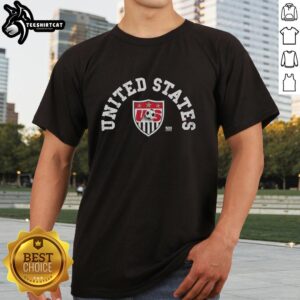 Alt Text: Original United States U.S. Soccer Retro Arch Logo T-Shirt featuring a vintage design in red, white, and blue colors.