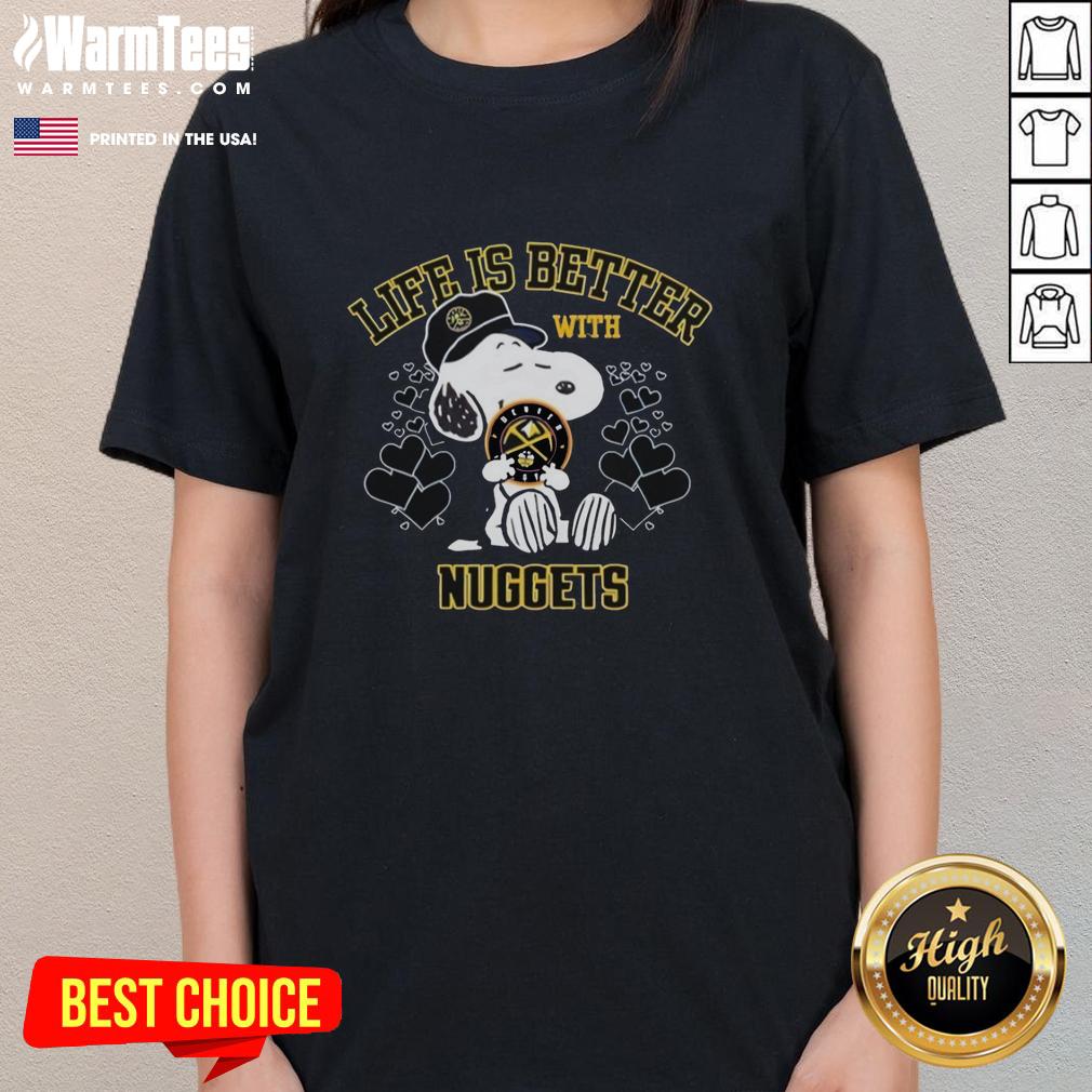 cute-snoopy-holding-denver-nuggets-warriors-logo-life-is-better-with-nuggets-ladies-tee Cute Snoopy holding Denver Nuggets logo on a ladies tee, perfect for fans who believe life is better with Nuggets.