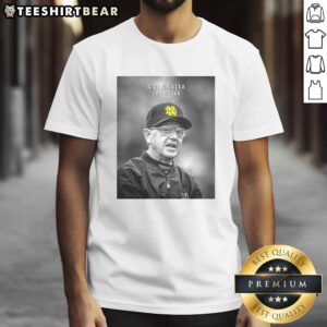Alt Text: Hot Legendary Notre Dame Coach Lou Holtz 1937-2026 T-Shirt featuring iconic design and tribute to coaching legend.