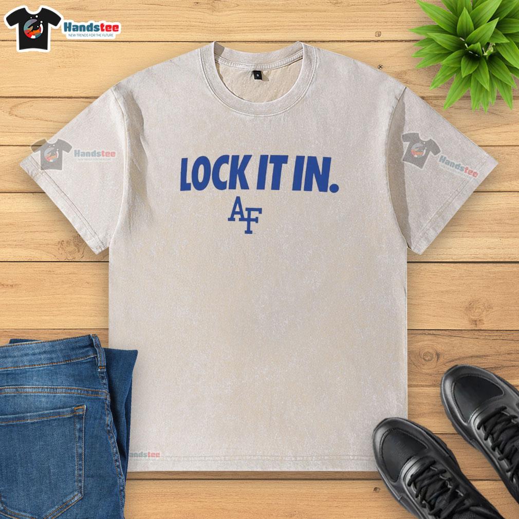 good-air-force-falcons-2026-lock-it-in-washed-t-shirt Alt Text: Good Air Force Falcons 2026 Lock It In Washed T-Shirt in navy blue, perfect for fans supporting the Falcons.