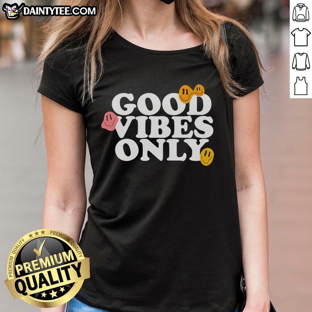 good-vibes-only-smiling-face-emoji-ladies-tee Good Vibes Only Smiling Face Emoji Ladies Tee featuring a cheerful design perfect for spreading positivity and joy.