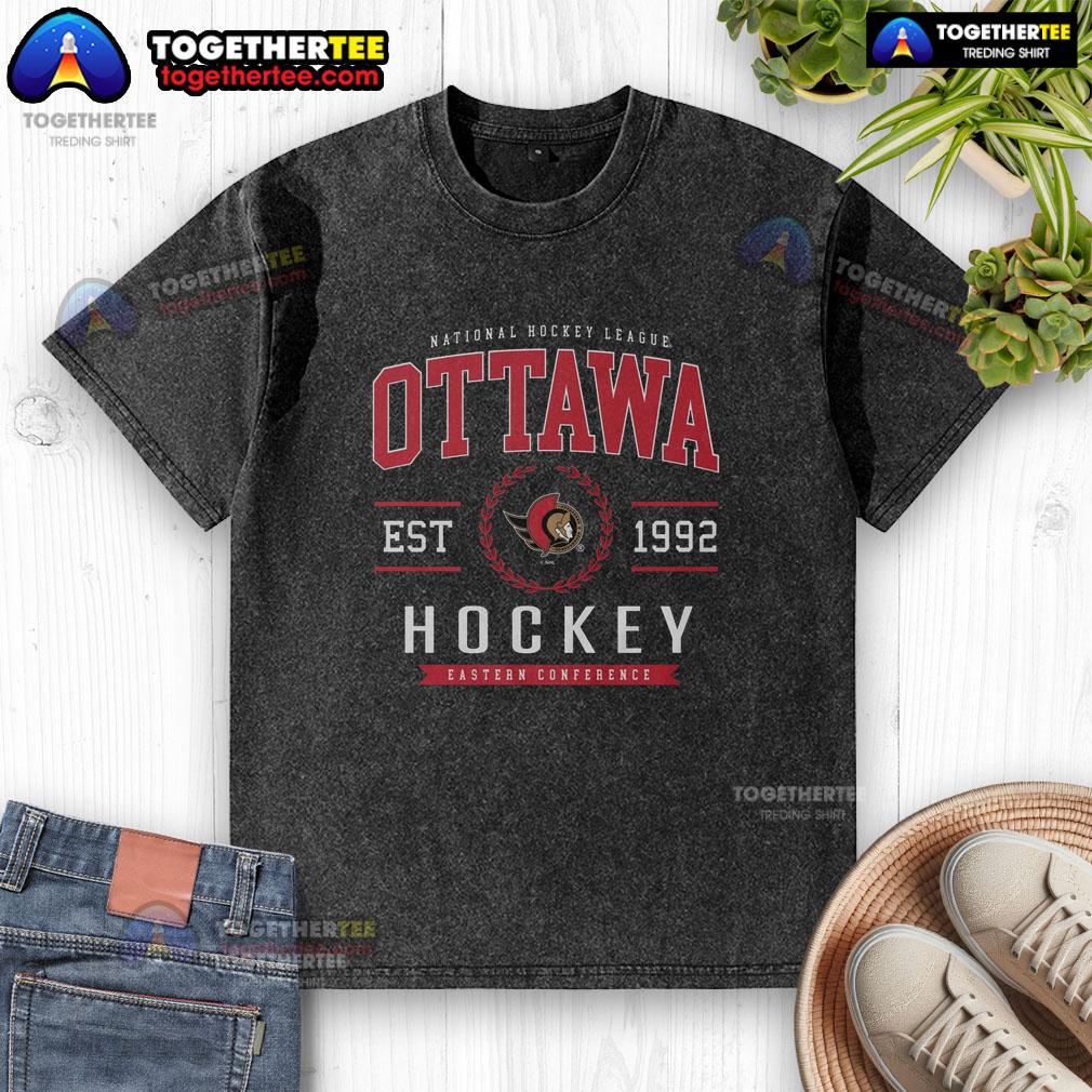 Hot Ottawa Senators Hockey Legacy Crest Washed T Shirt Hot Ottawa Senators Hockey Legacy Crest Washed T-Shirt featuring a vintage logo and soft fabric, perfect for fans.